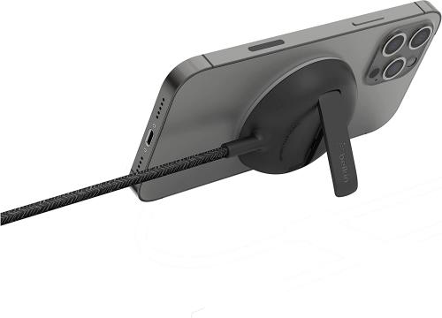 BELKIN ワイヤレス充電パッド急速充電 キックスタンド付き AC電源アダプター付属 ブラック WIA004DQBK