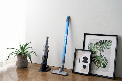 オークローンマーケティング ショップジャパン スティッククリーナー インビクタスワン スペシャルセット シルバー INV1WS03